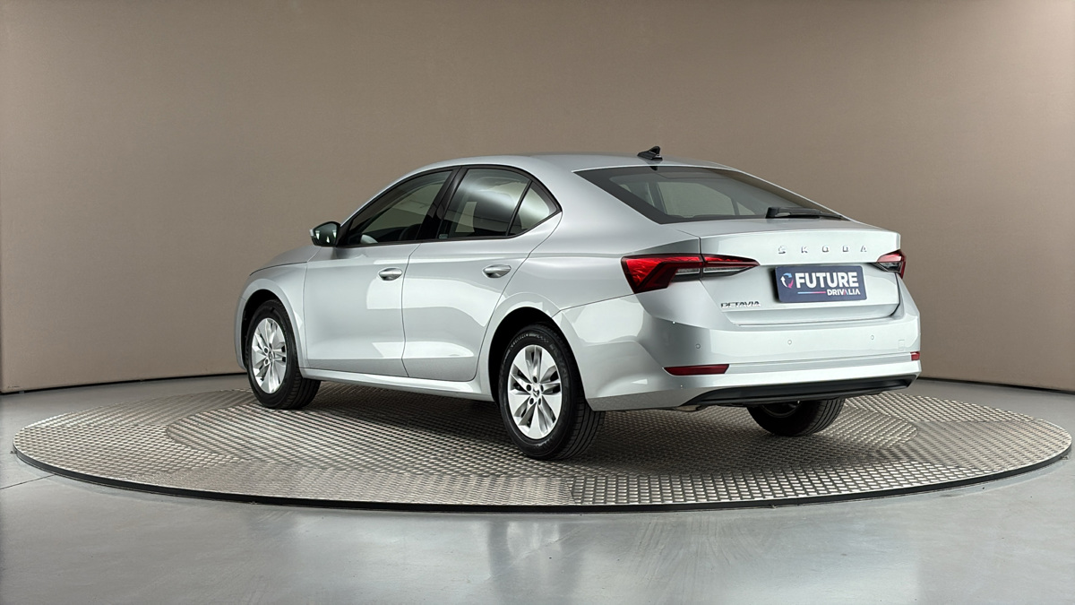 Škoda Octavia - 2