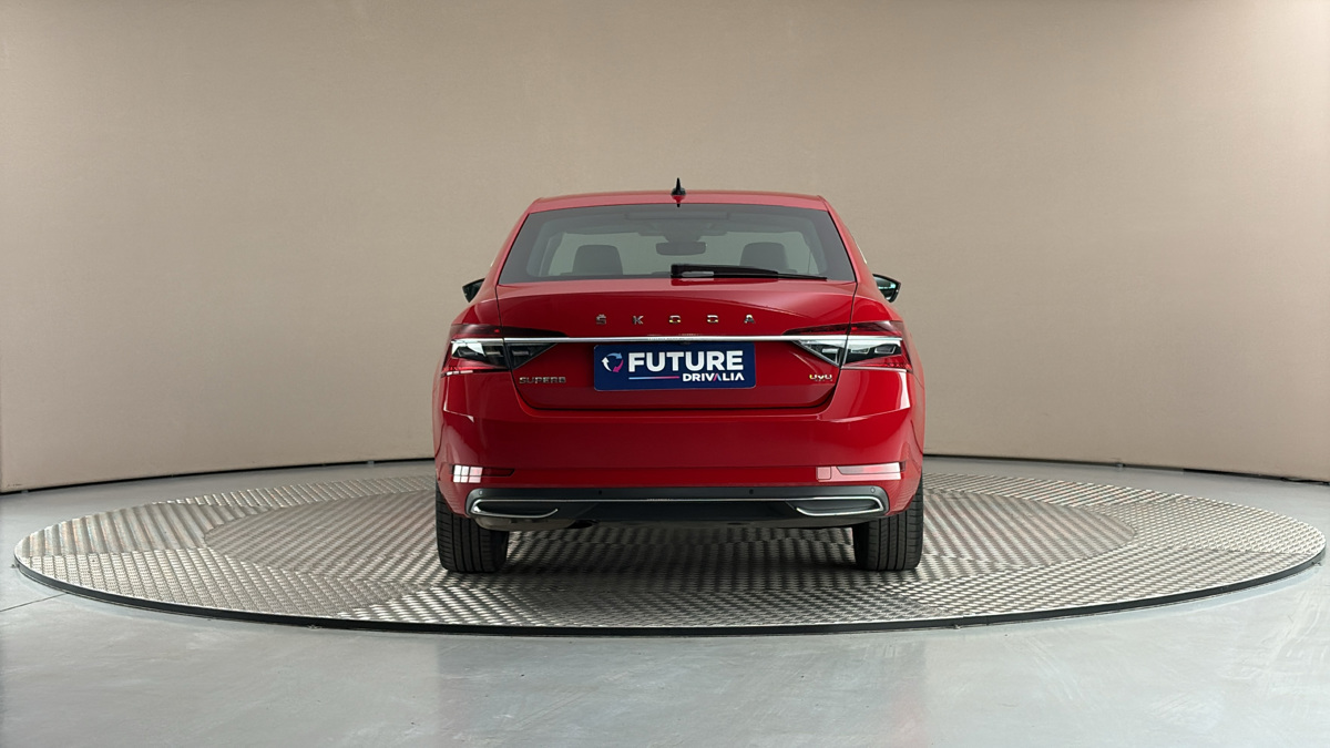 Škoda Superb - 5