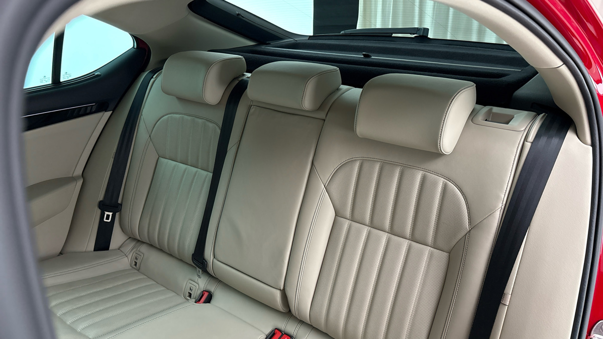 Škoda Superb - 16