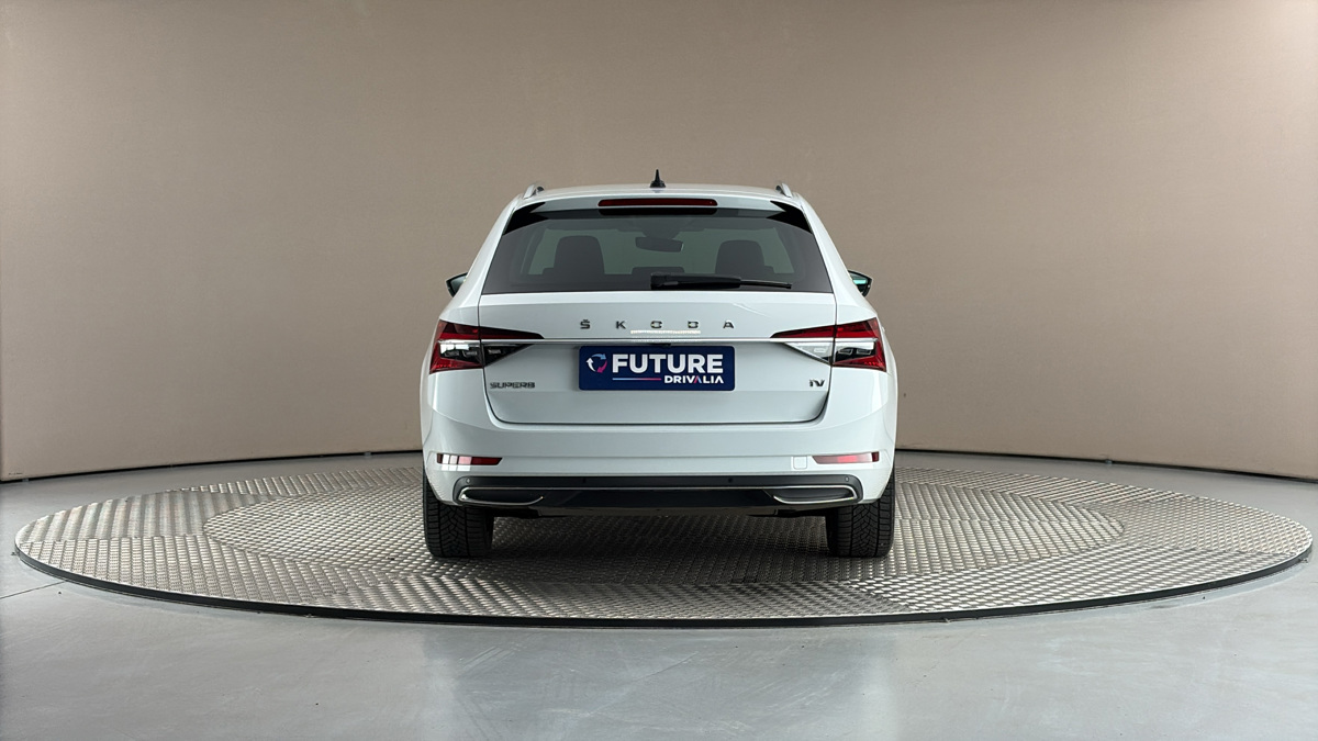 Škoda Superb - 5