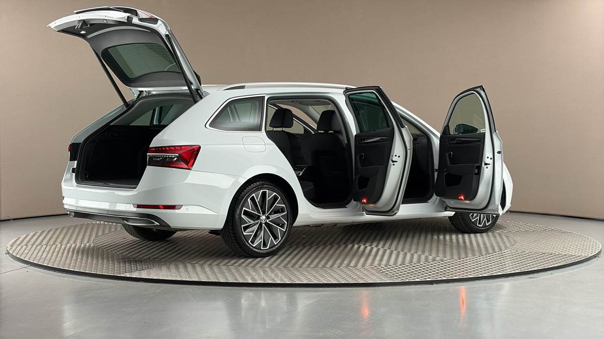 Škoda Superb - 6