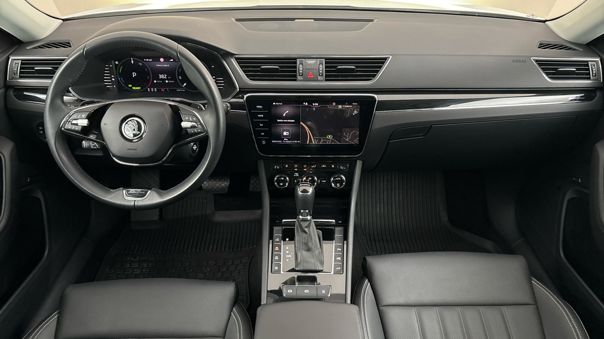 Škoda Superb - 8