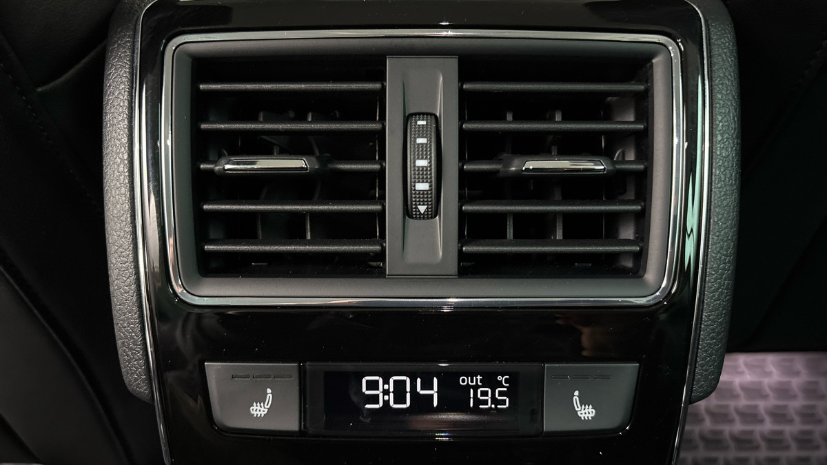 Škoda Superb - 23