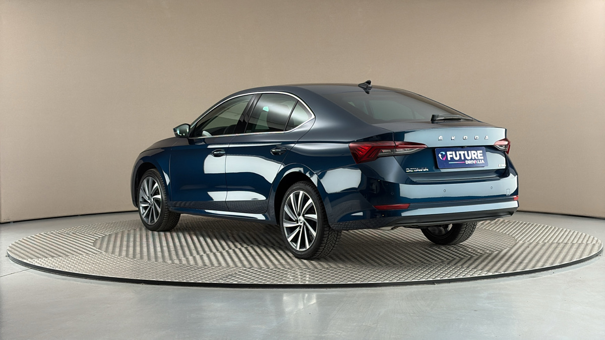 Škoda Octavia - 2