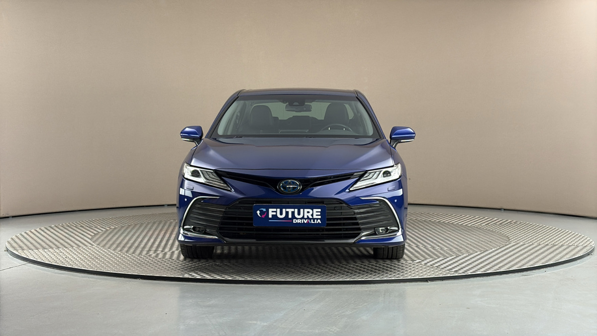 Toyota Camry - 3