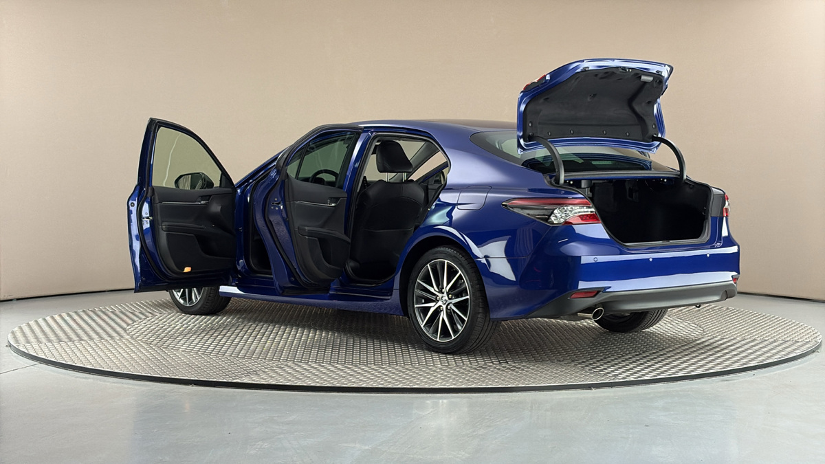 Toyota Camry - 7