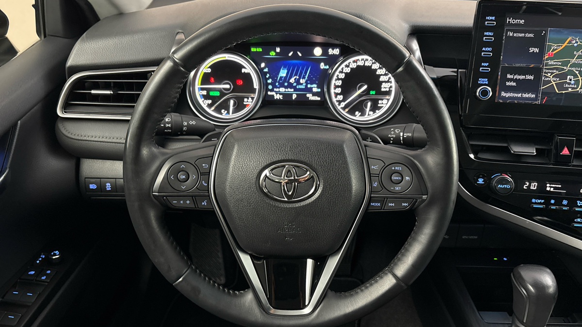 Toyota Camry - 9