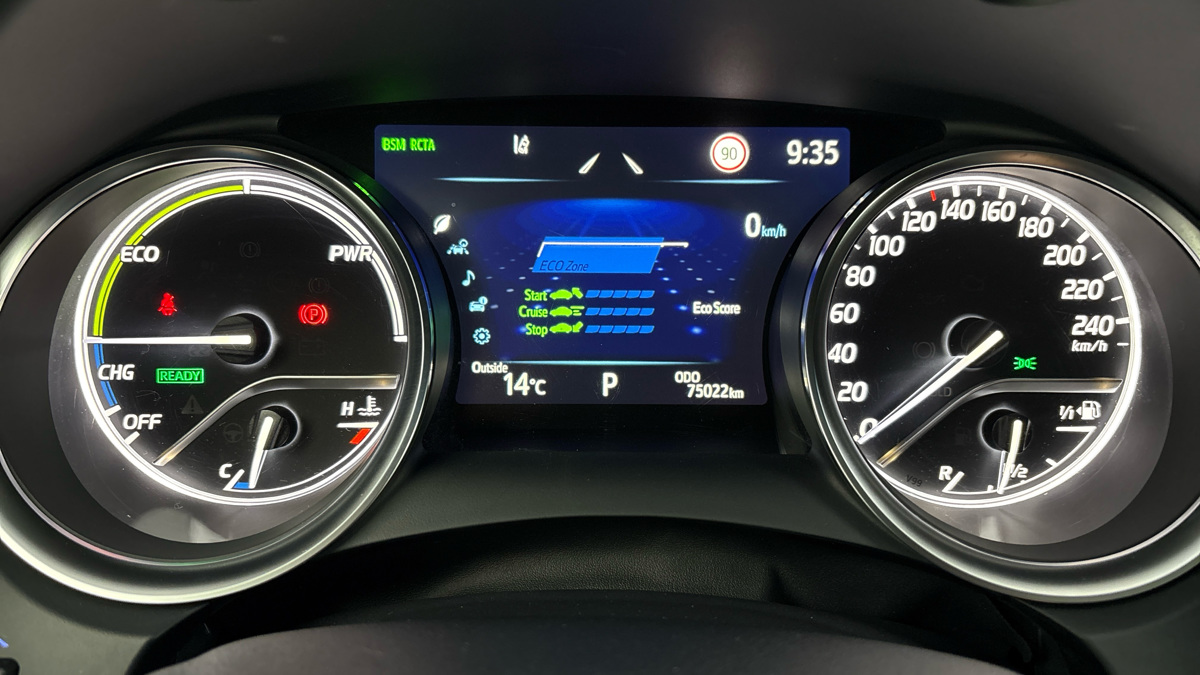 Toyota Camry - 10