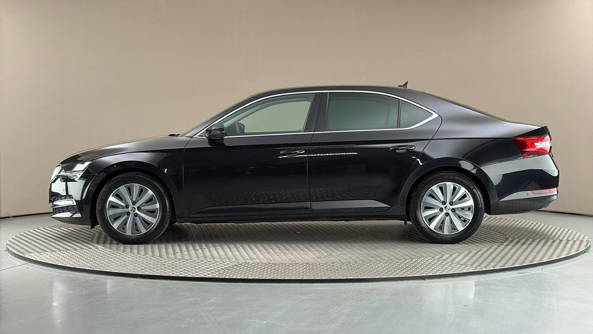 Škoda Superb - 4