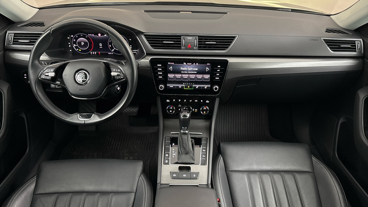 Škoda Superb - 8
