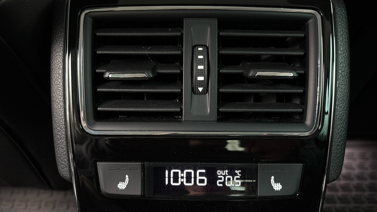 Škoda Superb - 23