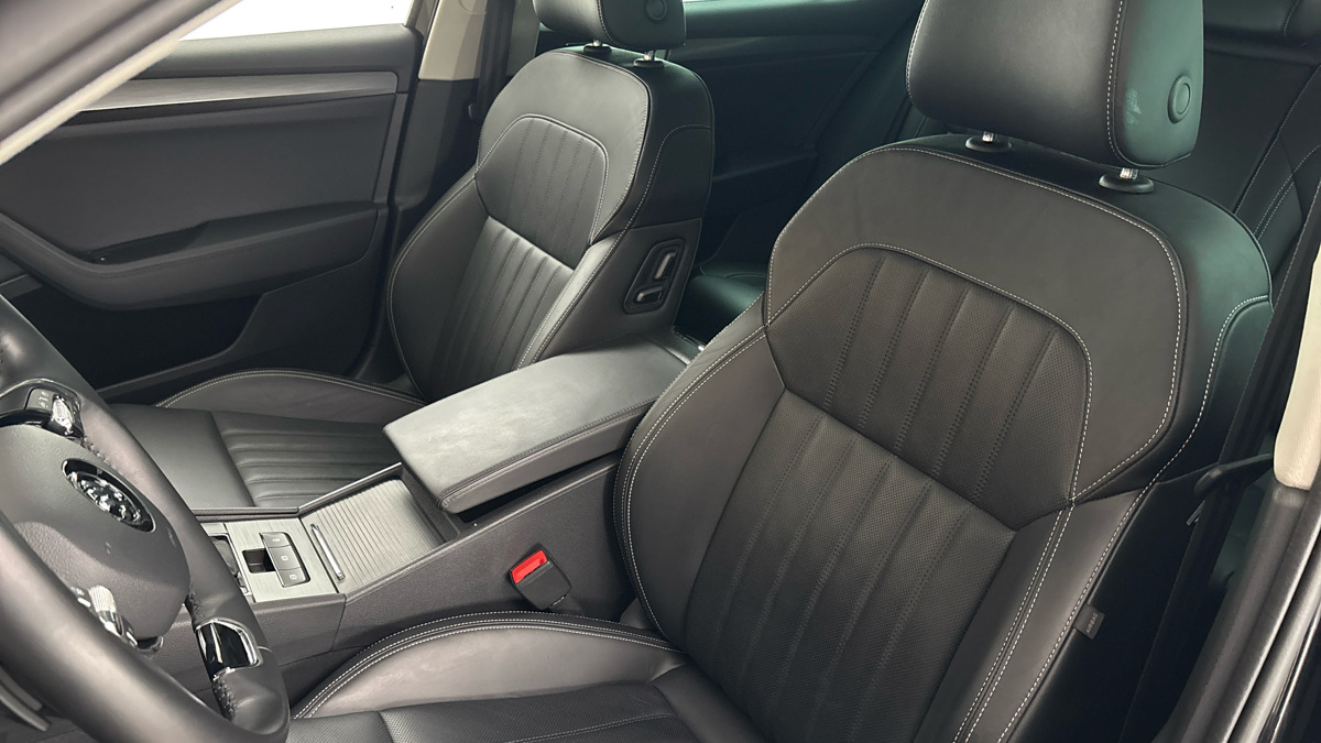 Škoda Superb - 15