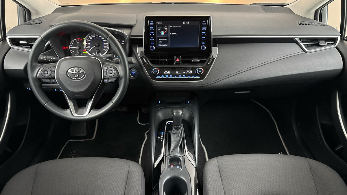 Toyota Corolla - 8