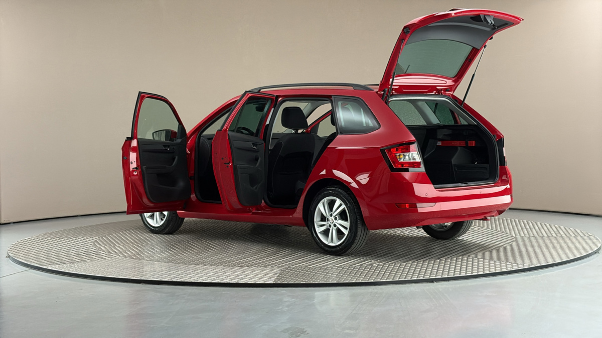 Škoda Fabia - 7