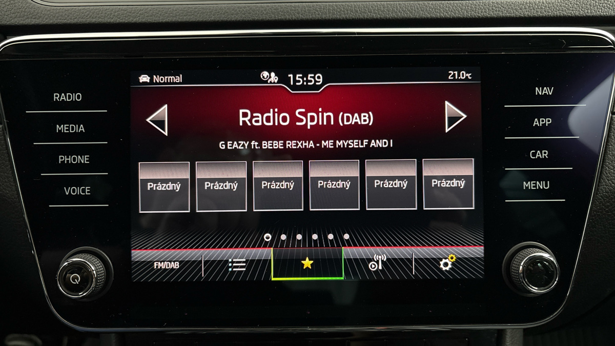 Škoda Superb - 11