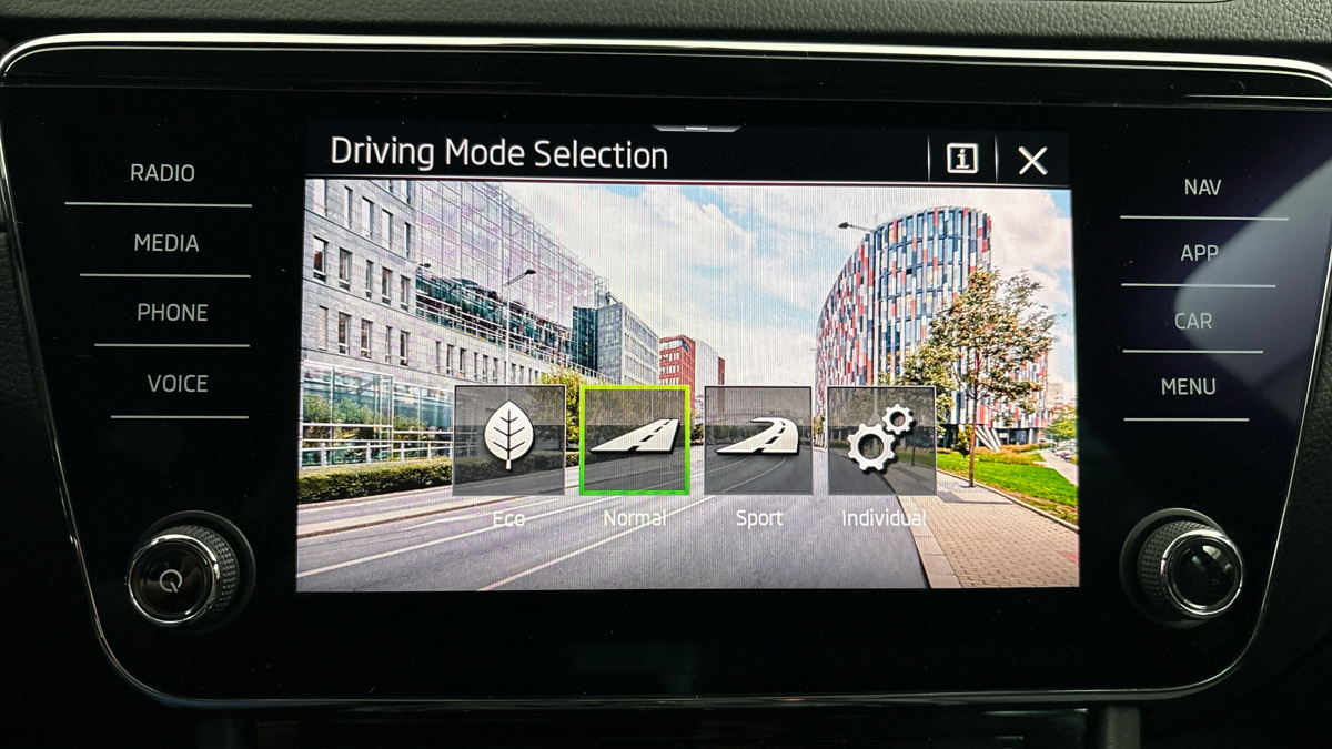 Škoda Superb - 33