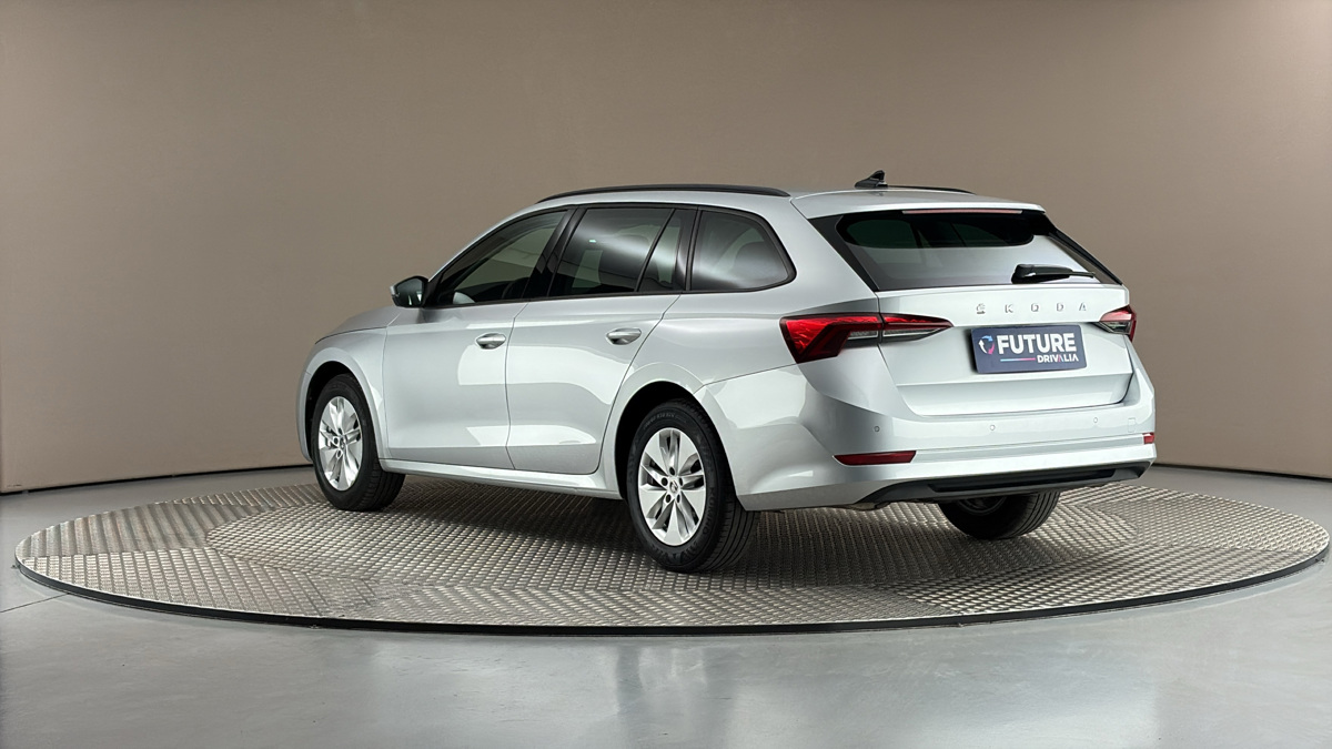 Škoda Octavia - 2