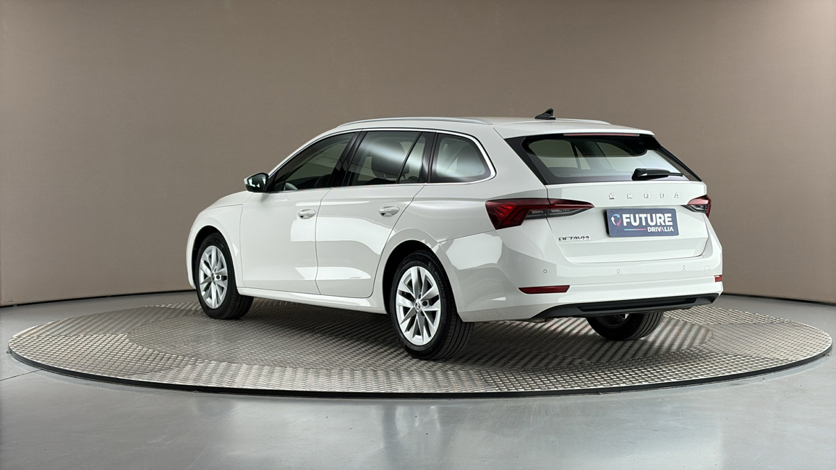 Škoda Octavia - 2