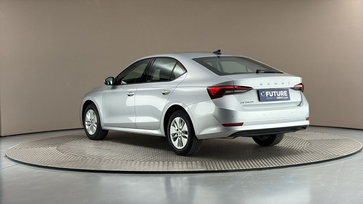 Škoda Octavia - 2