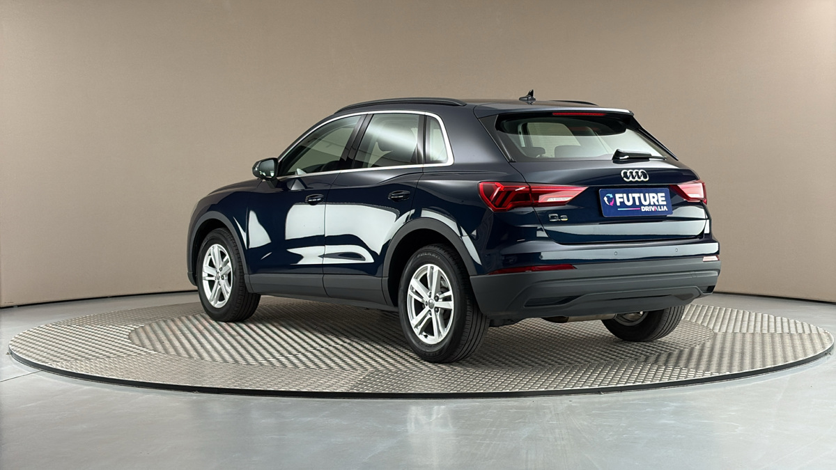 Audi Q3 - 2