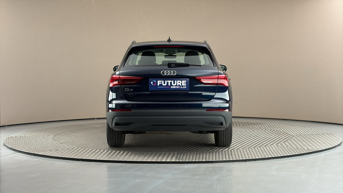 Audi Q3 - 5