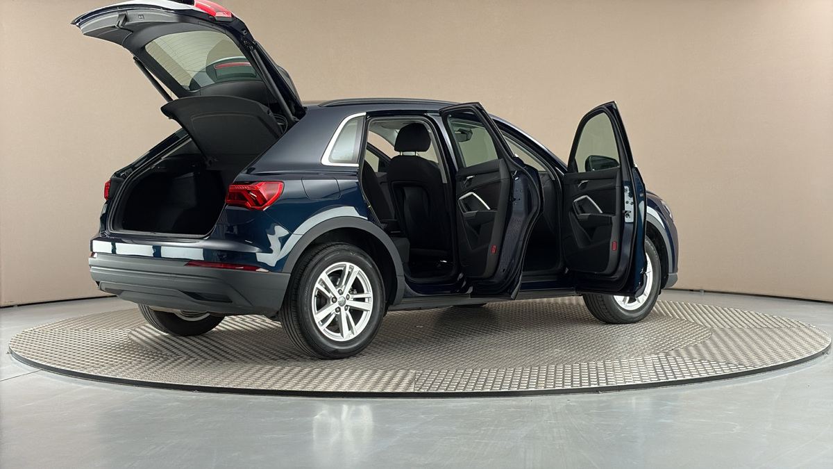 Audi Q3 - 6