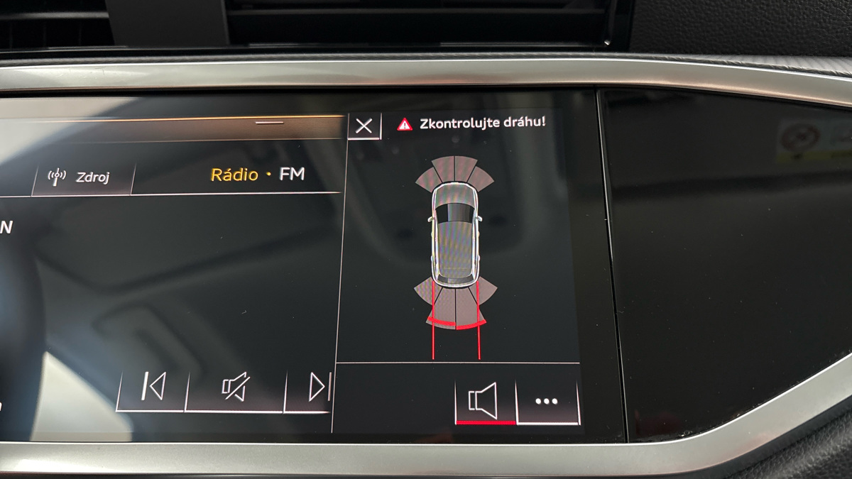 Audi Q3 - 12