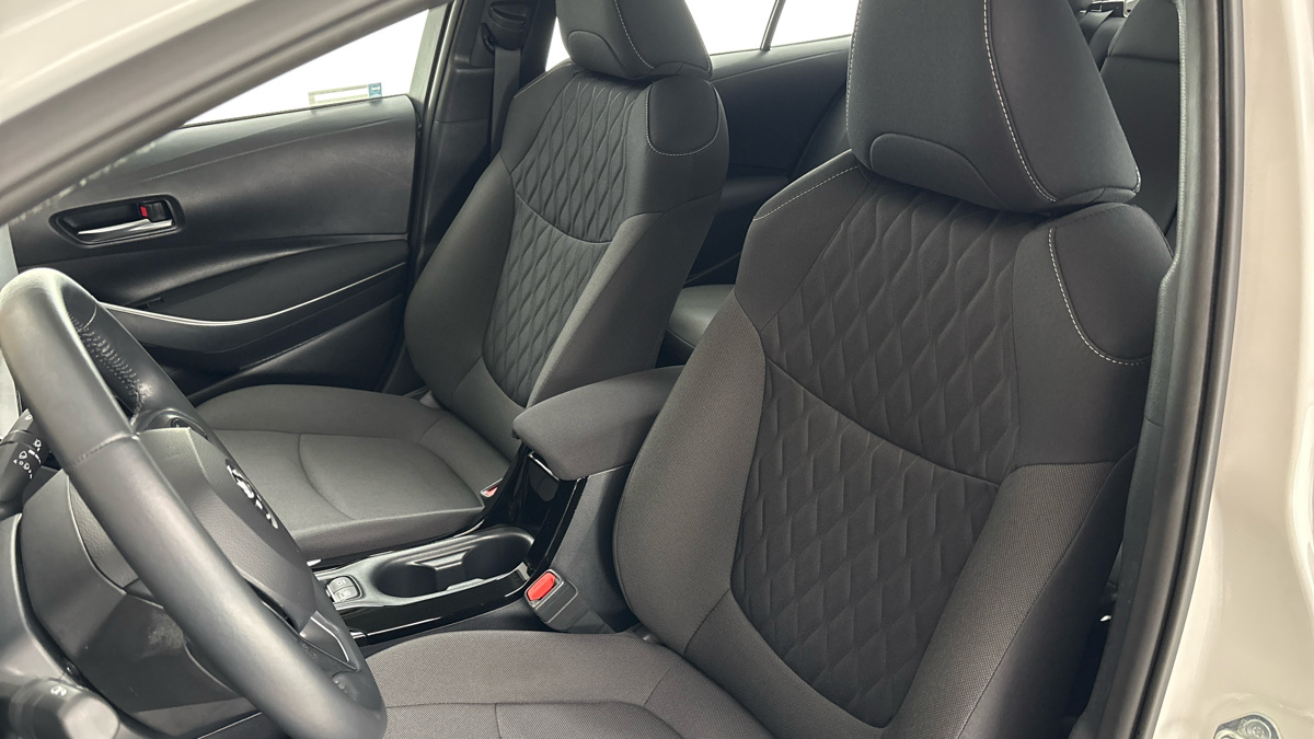 Toyota Corolla - 15
