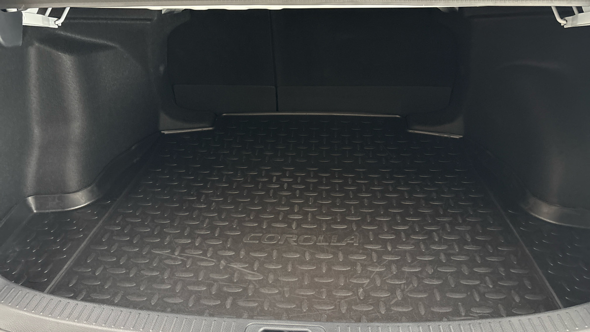 Toyota Corolla - 17