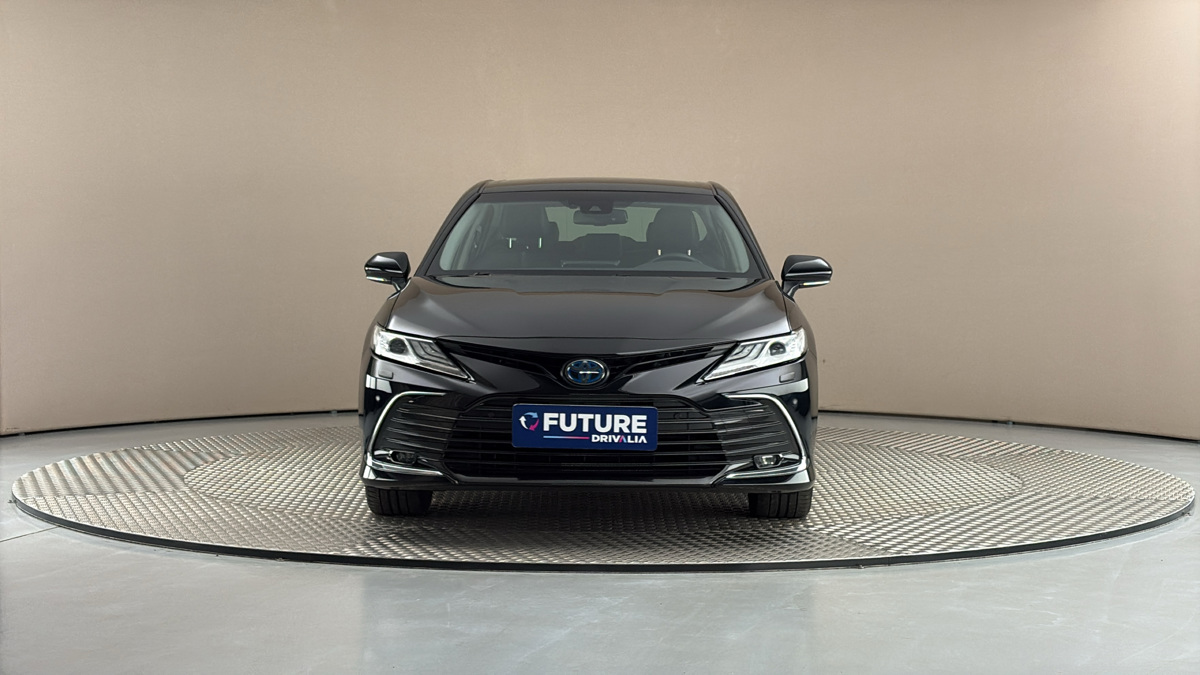 Toyota Camry - 3