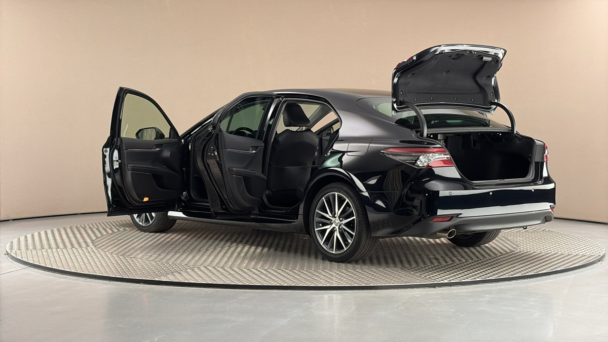 Toyota Camry - 7