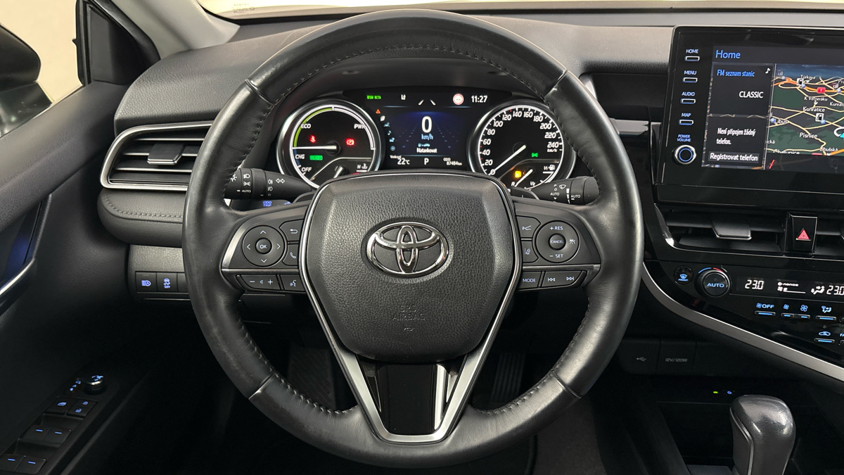 Toyota Camry - 9