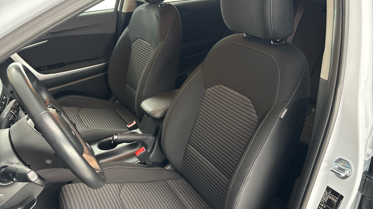 Kia Ceed - 15