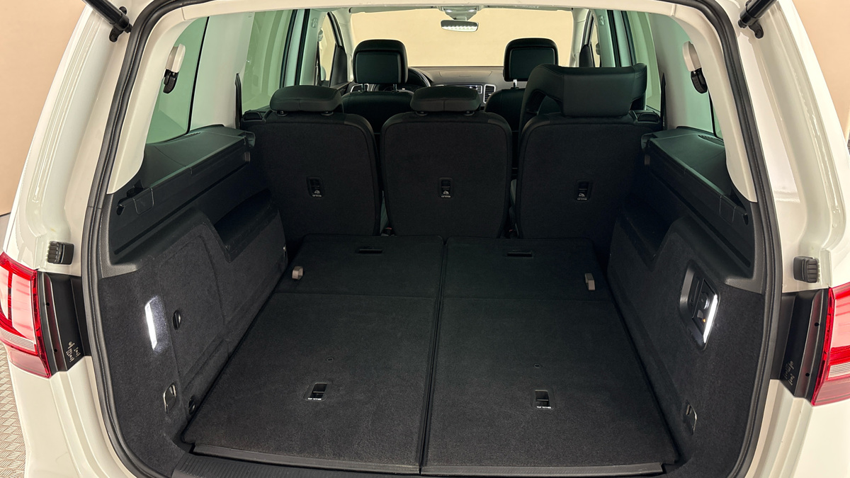 Volkswagen Sharan - 17