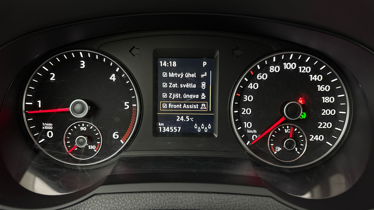 Volkswagen Sharan - 27
