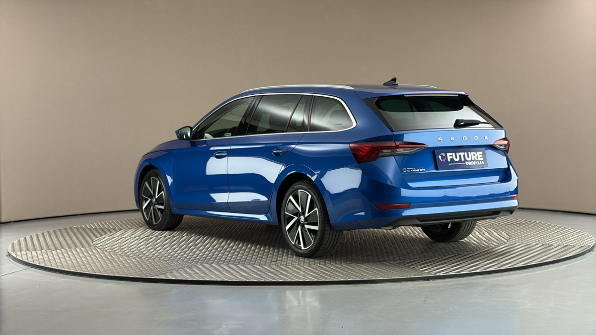 Škoda Octavia - 2