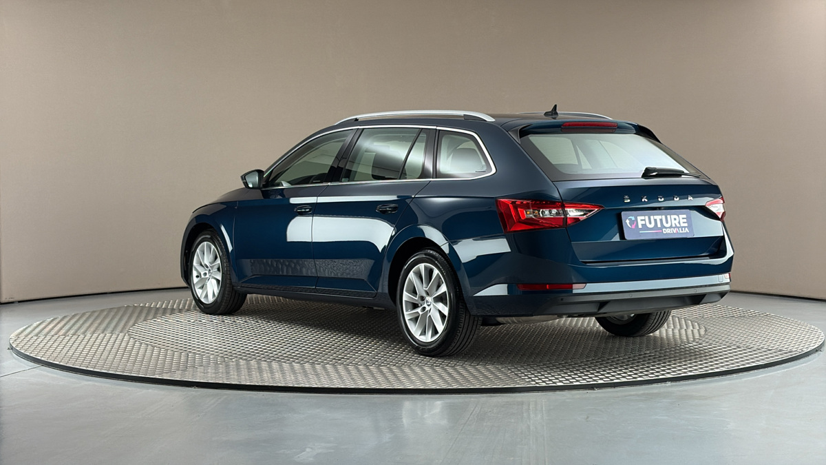 Škoda Superb - 2