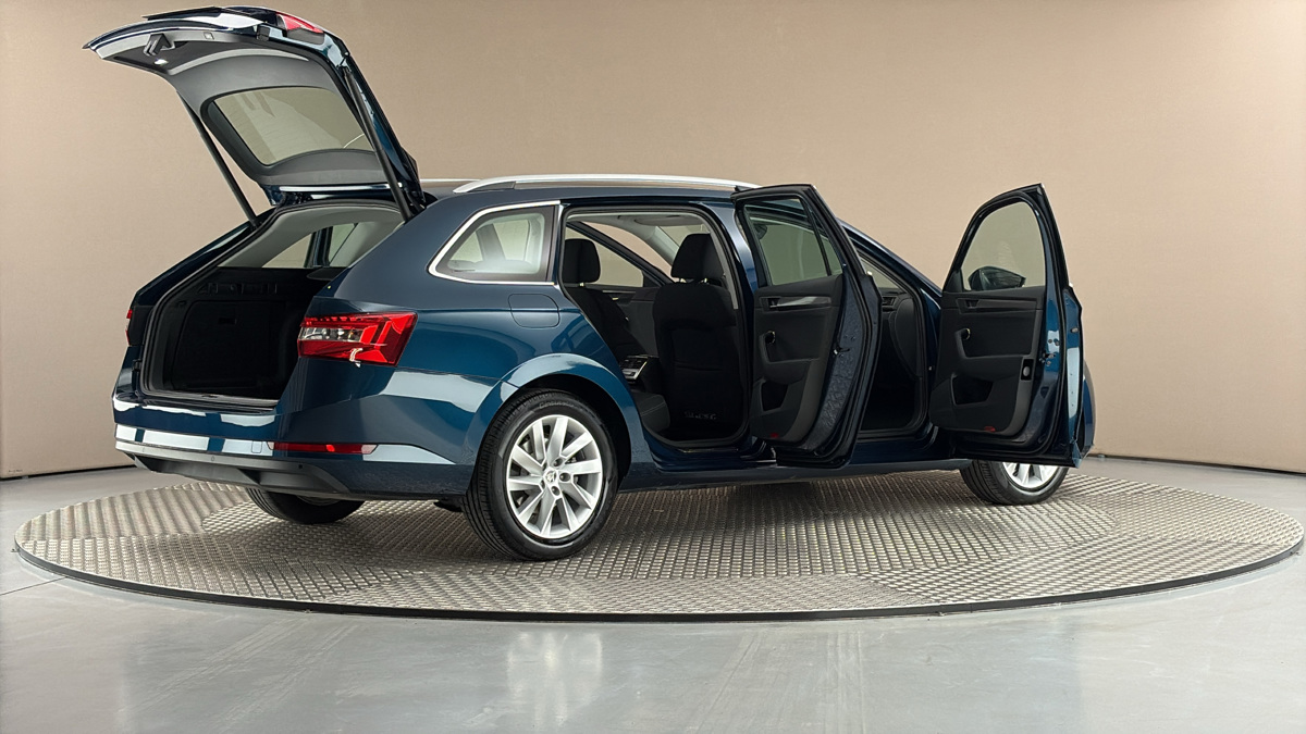 Škoda Superb - 6