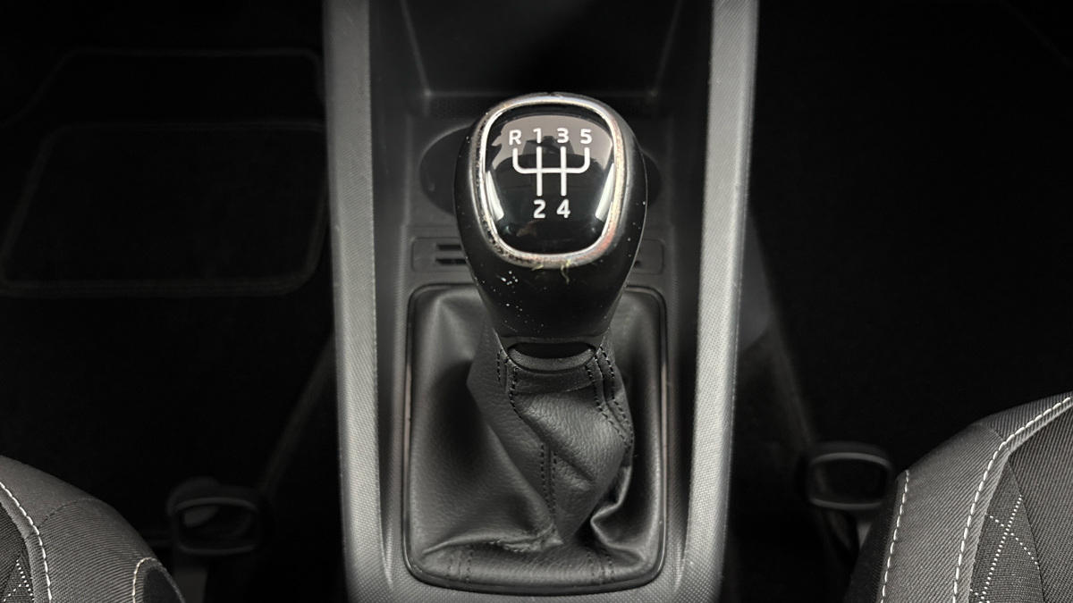 Škoda Fabia - 23