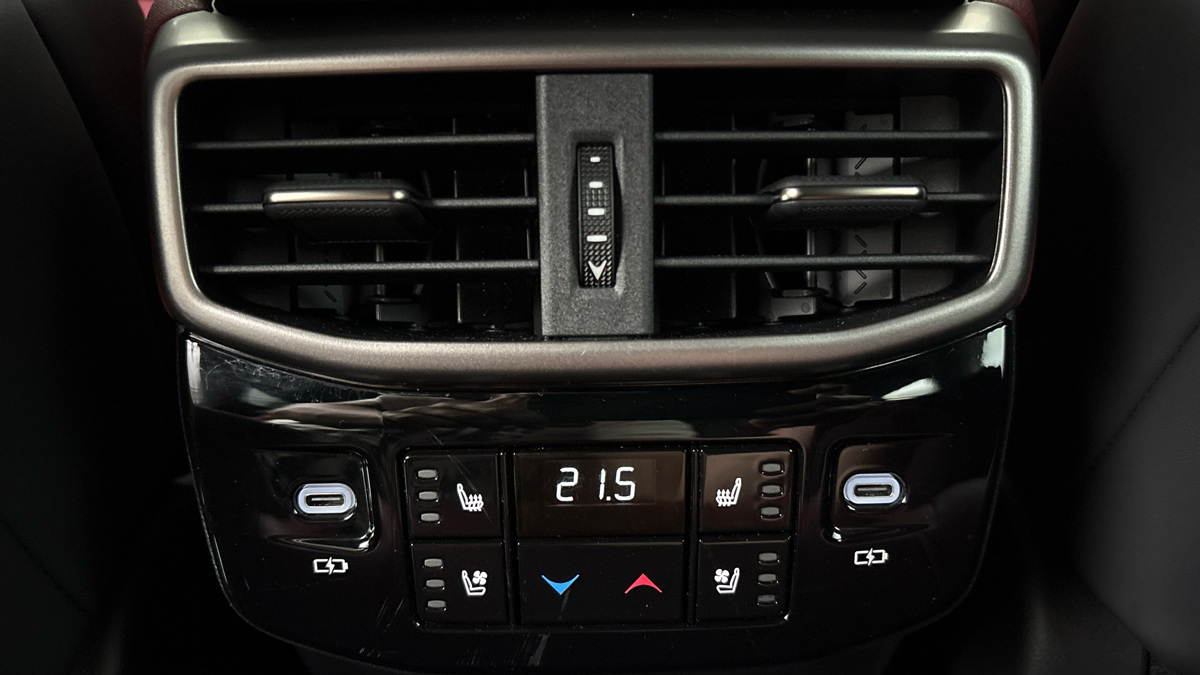 Lexus RX - 23