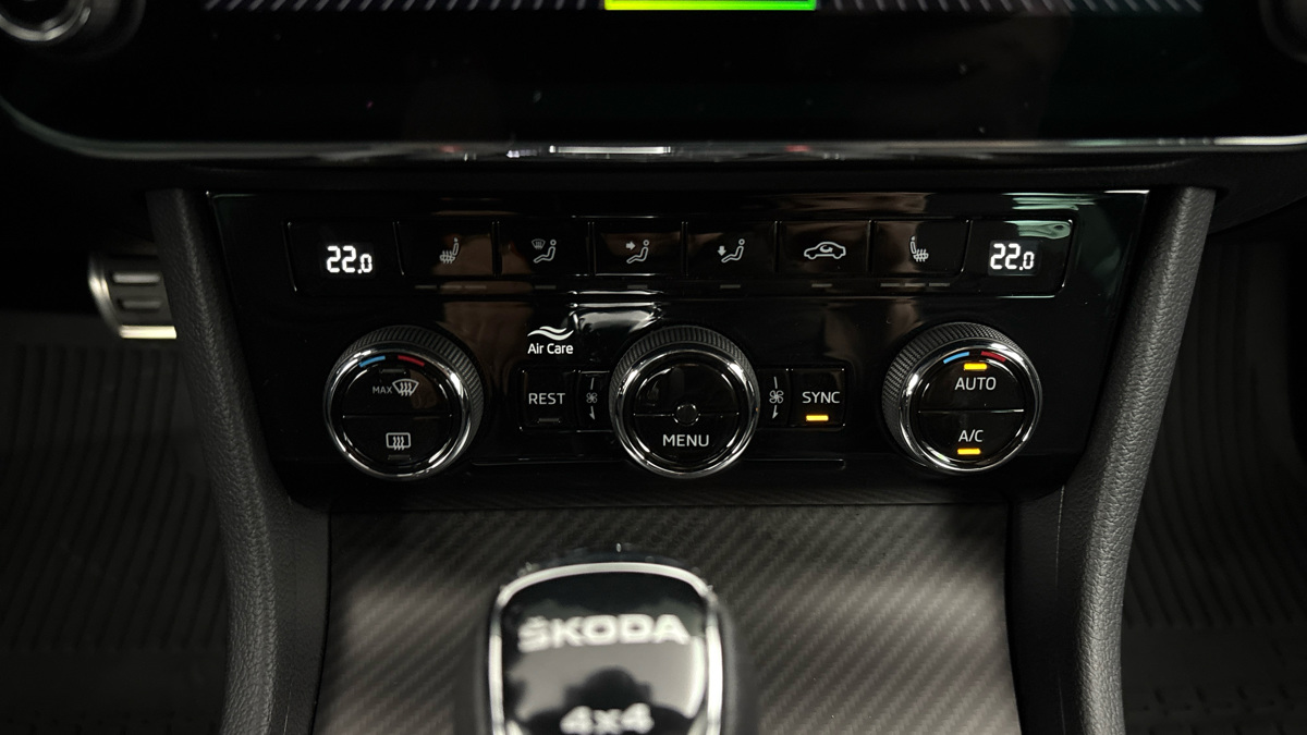 Škoda Superb - 13