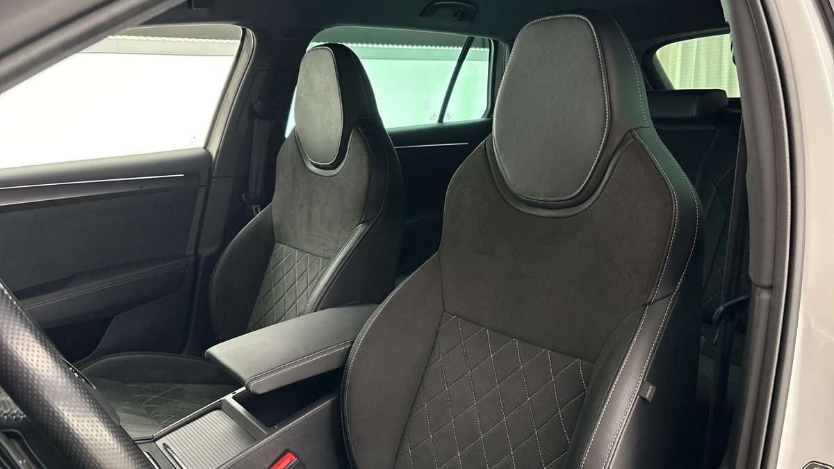 Škoda Superb - 15