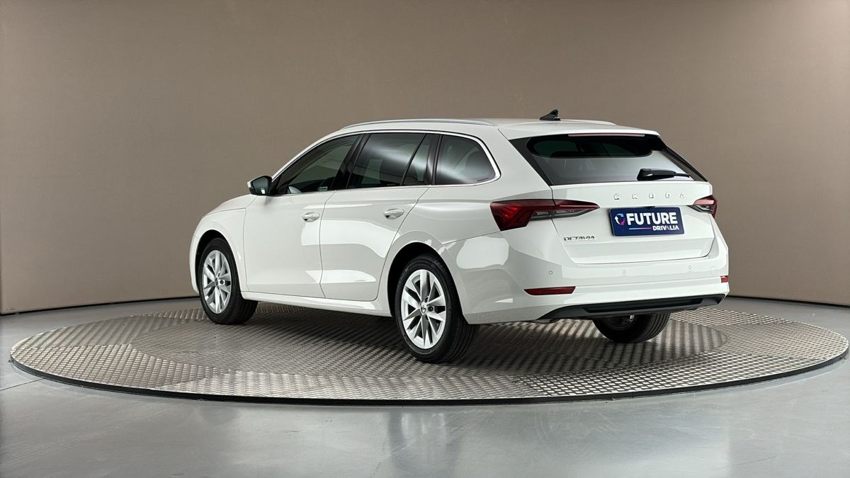 Škoda Octavia - 2