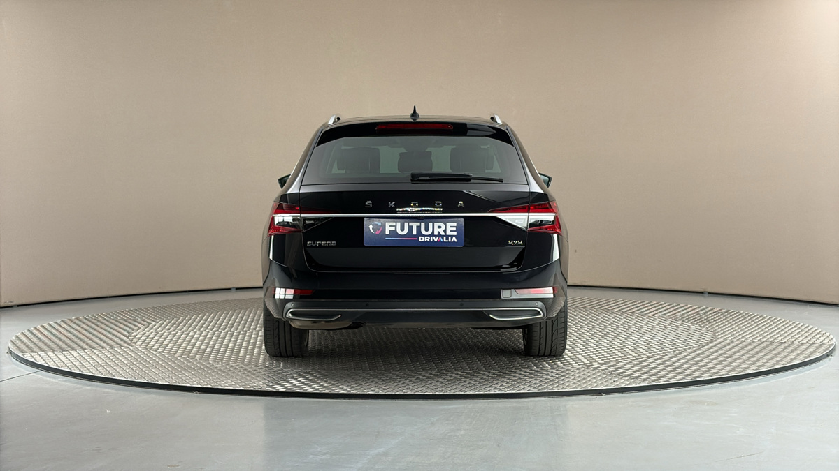 Škoda Superb - 5