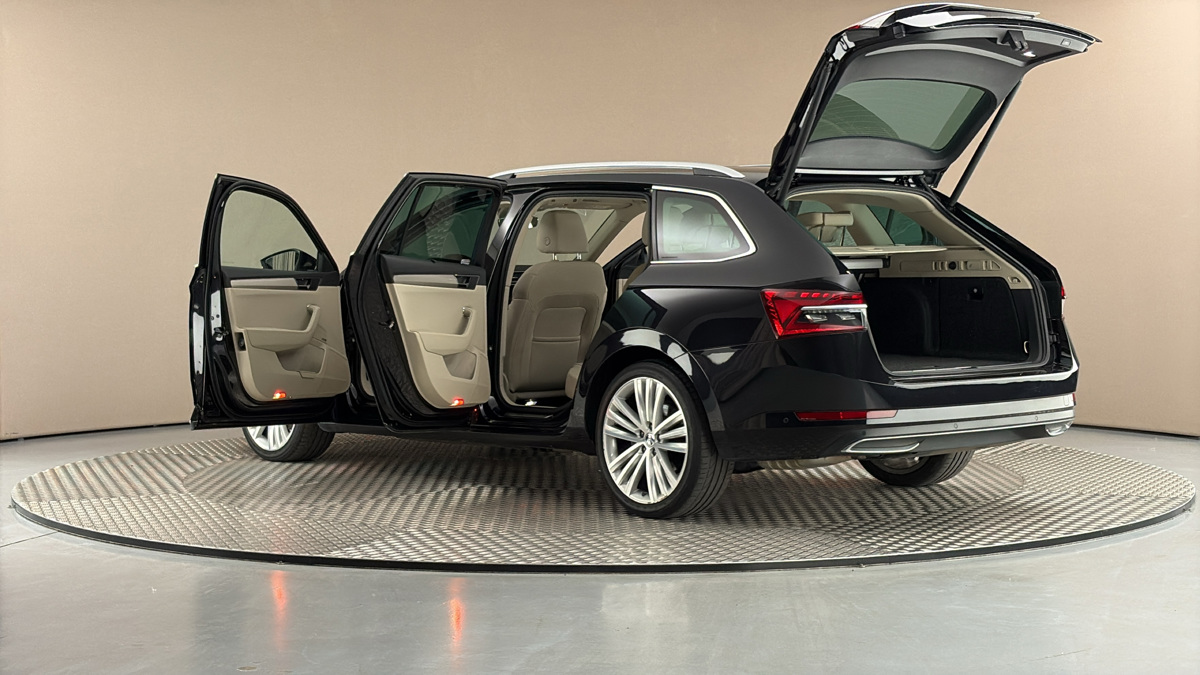 Škoda Superb - 7