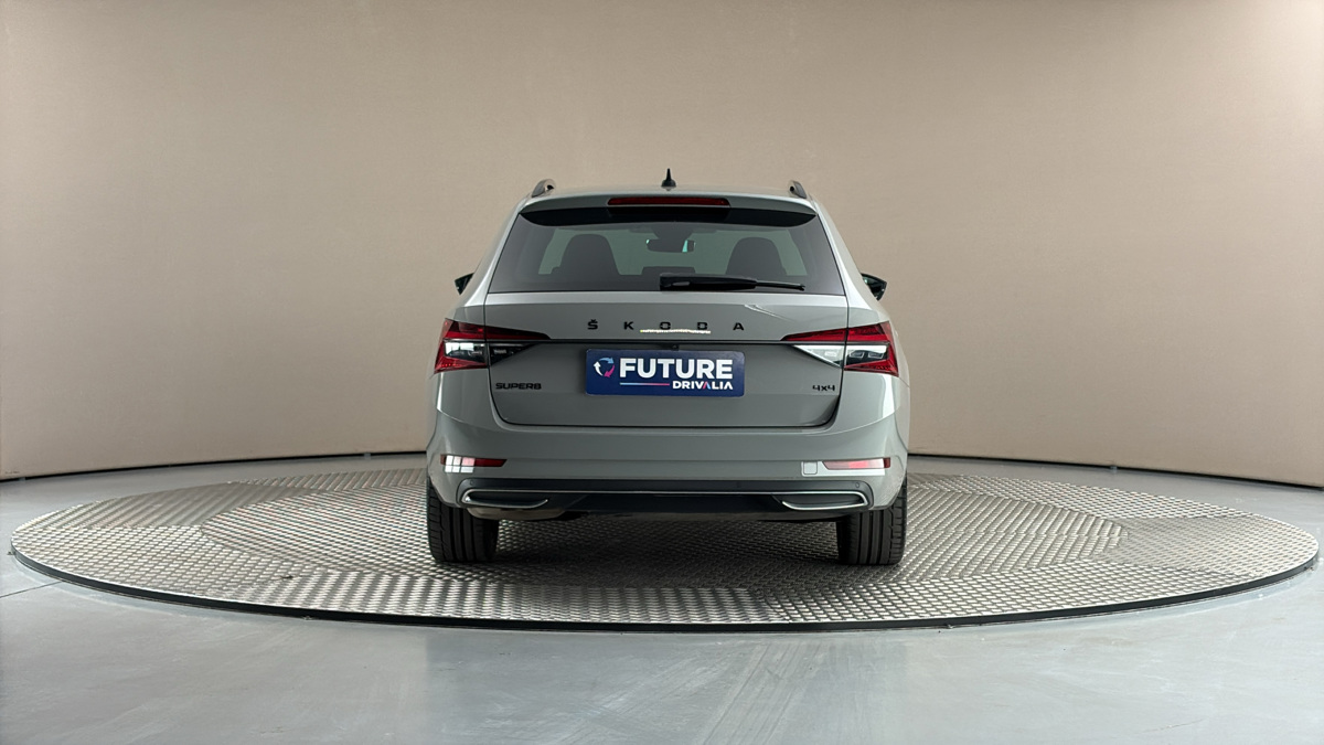 Škoda Superb - 5