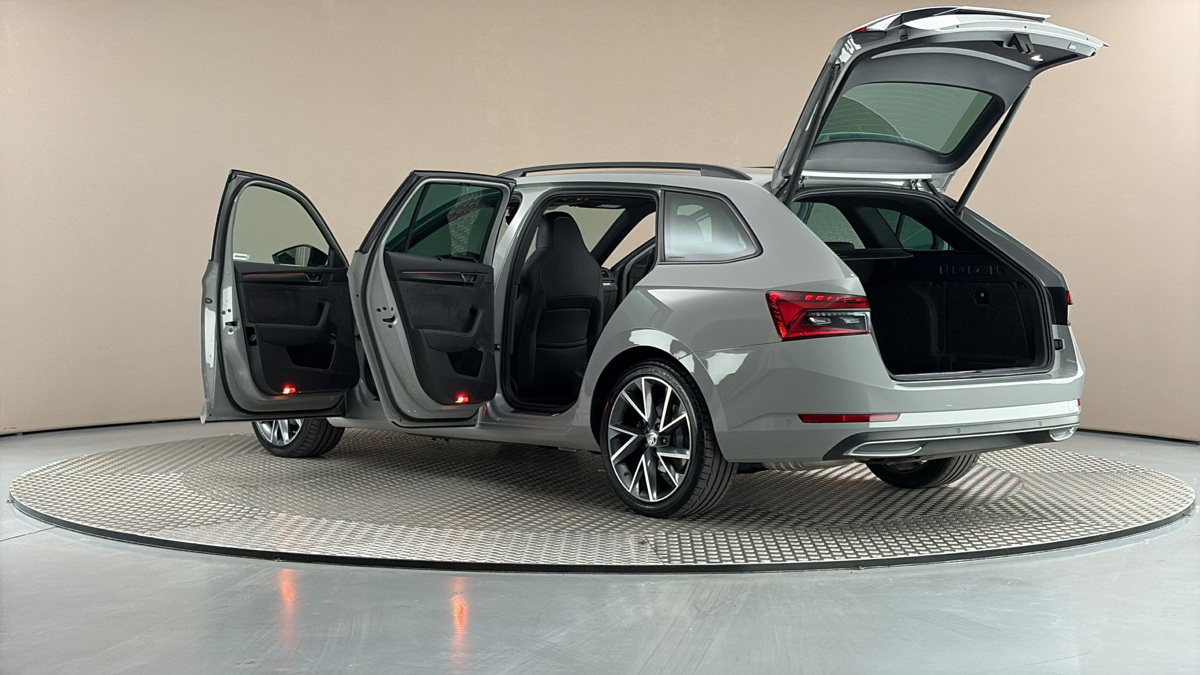 Škoda Superb - 7