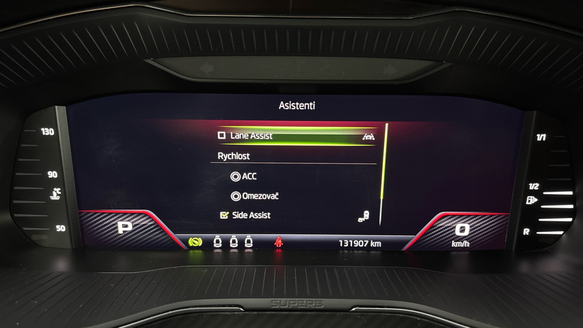 Škoda Superb - 10