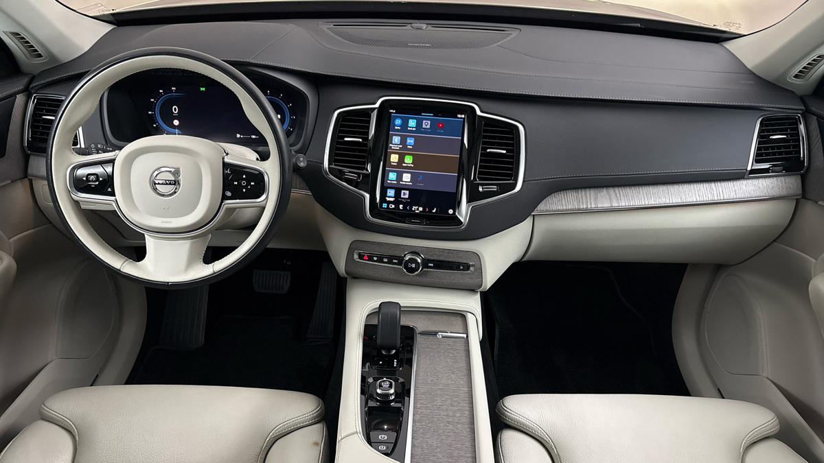 Volvo XC90 - 8