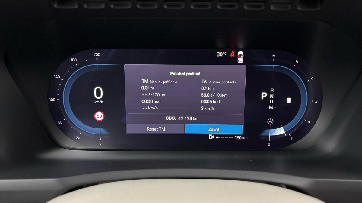 Volvo XC90 - 10